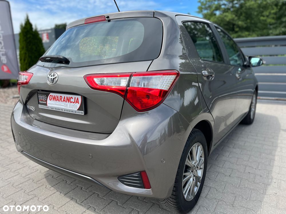 Toyota Yaris 1.5 Premium - 12