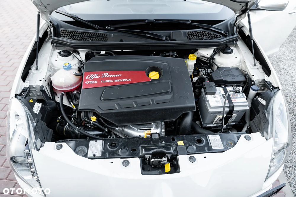 Alfa Romeo Giulietta 1.8 TBi 16V Quadrifoglio Verde - 17