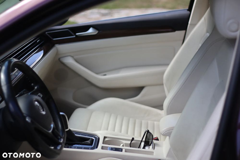 Volkswagen Passat 1.8 TSI BMT Highline DSG - 20