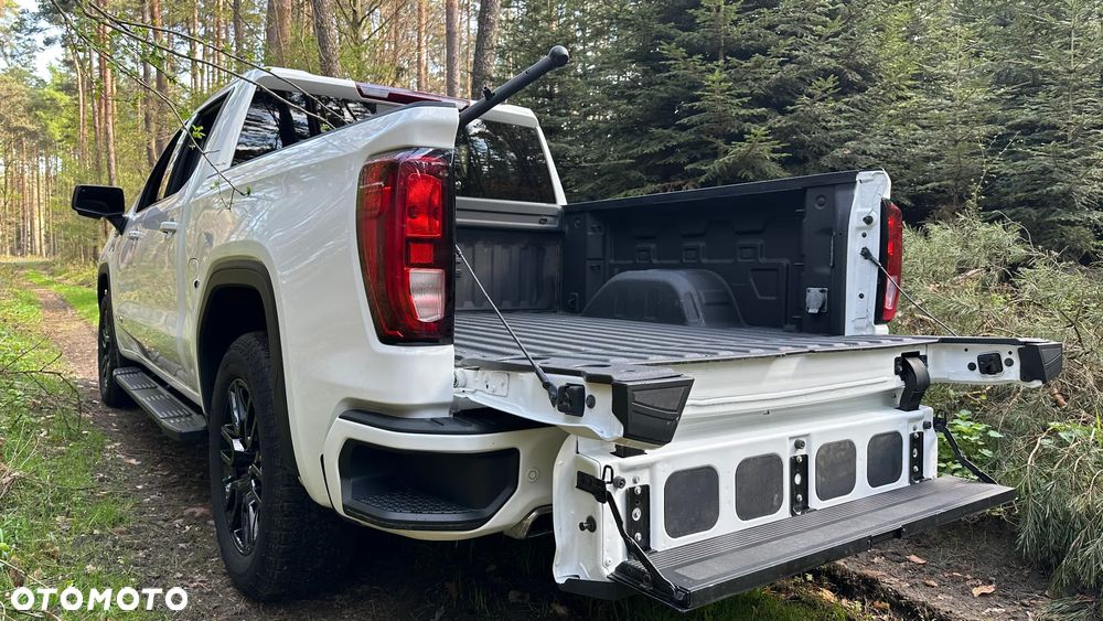GMC Sierra - 17