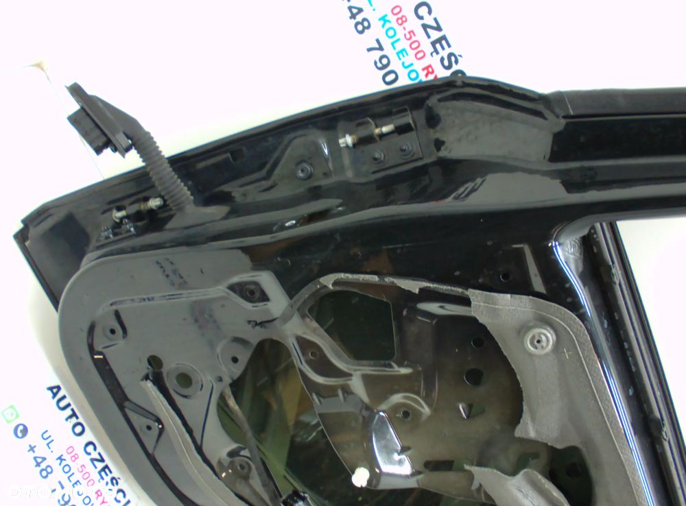 BMW 1 E87 Drzwi Tył Prawe  Black Sapphire Metallic - 6