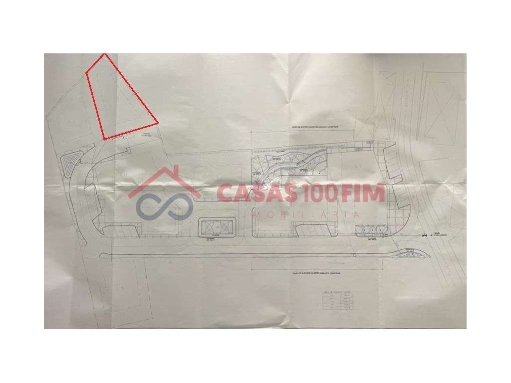Lote de 555 m² para moradia em urbanização tranquila, Leiria - Grande imagem: 2/5
