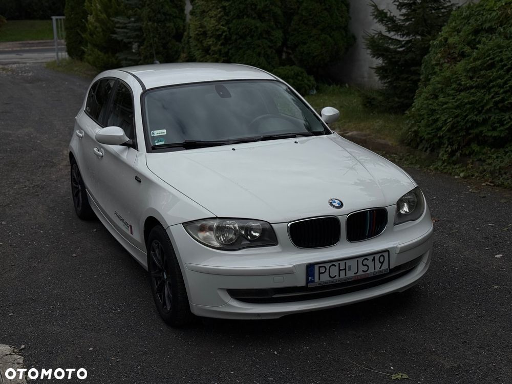 BMW Seria 1 116i - 8