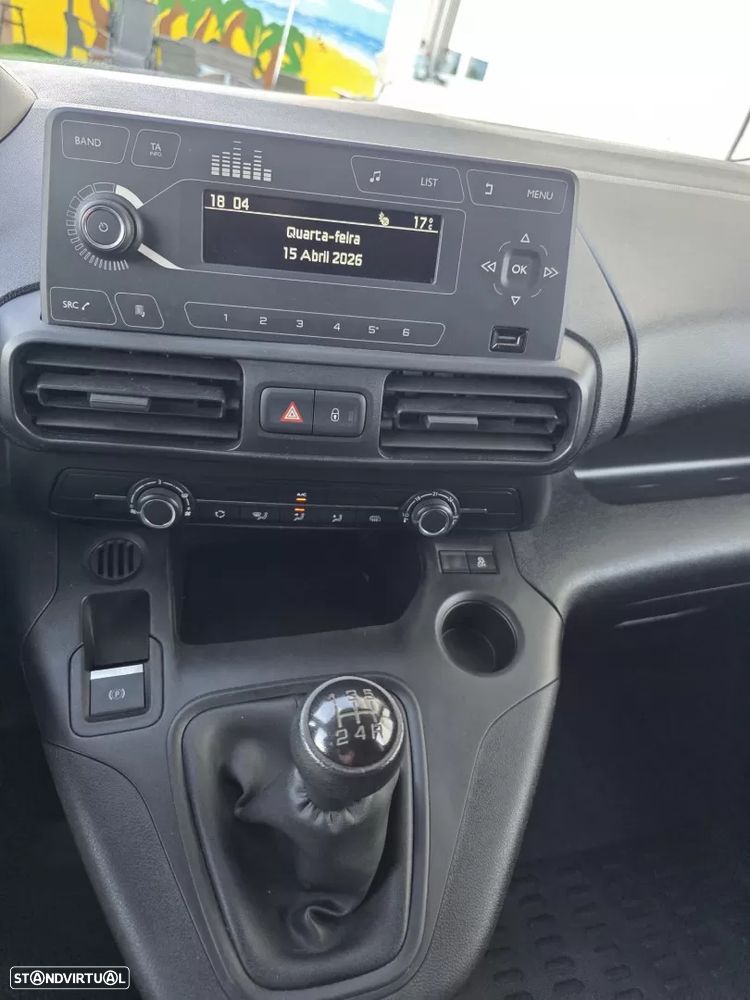 Peugeot PARTNER 1.6 BlueHDi L1 Pro - 27