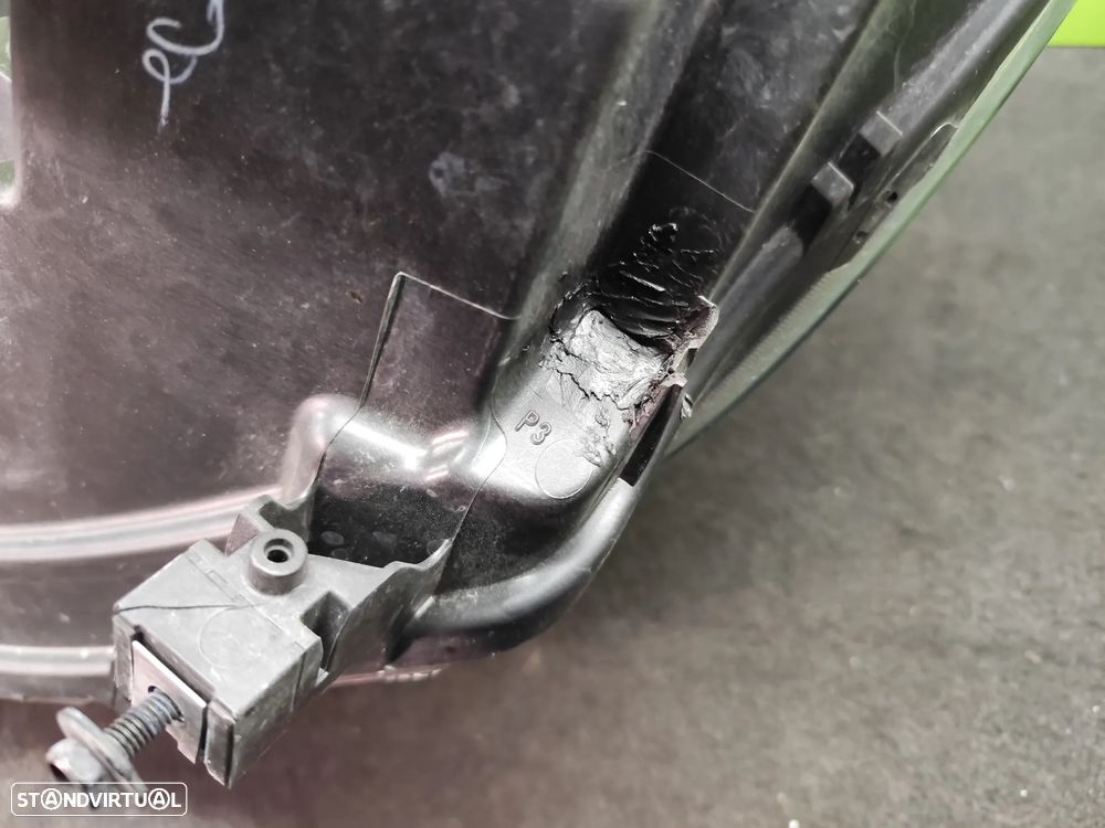 PEUGEOT 2008 I FAROL DIREITO - FF679 - 5