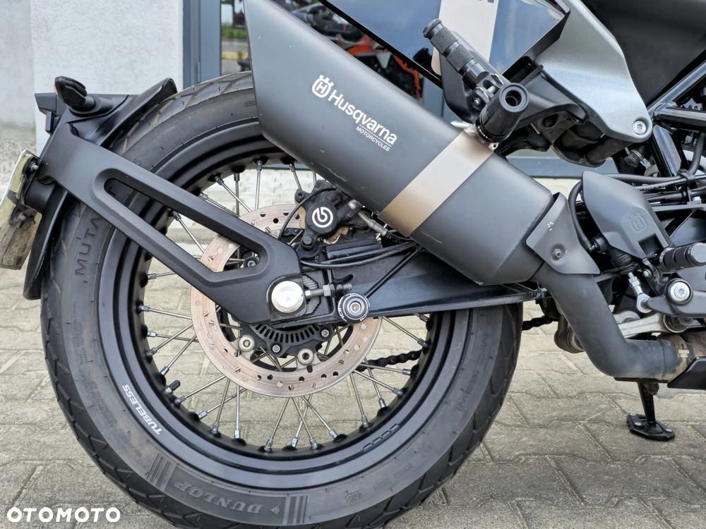Husqvarna Svartpilen - 24