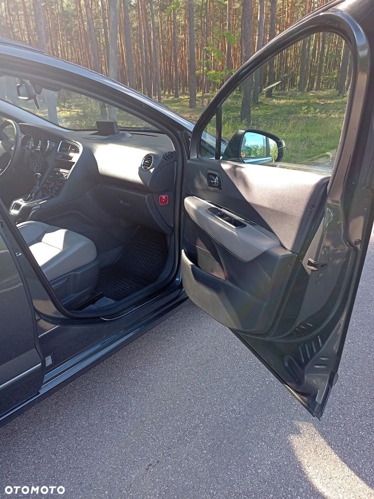 Peugeot 5008 1.6 Trendy - 9
