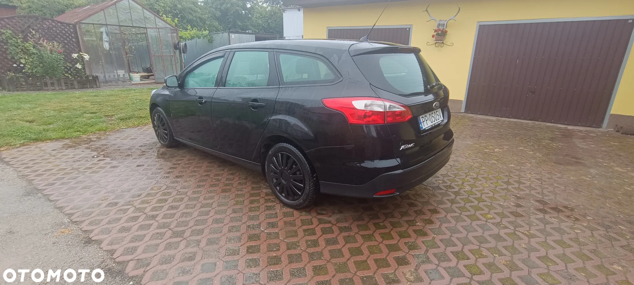 Ford Focus 1.0 EcoBoost Ambiente - 6