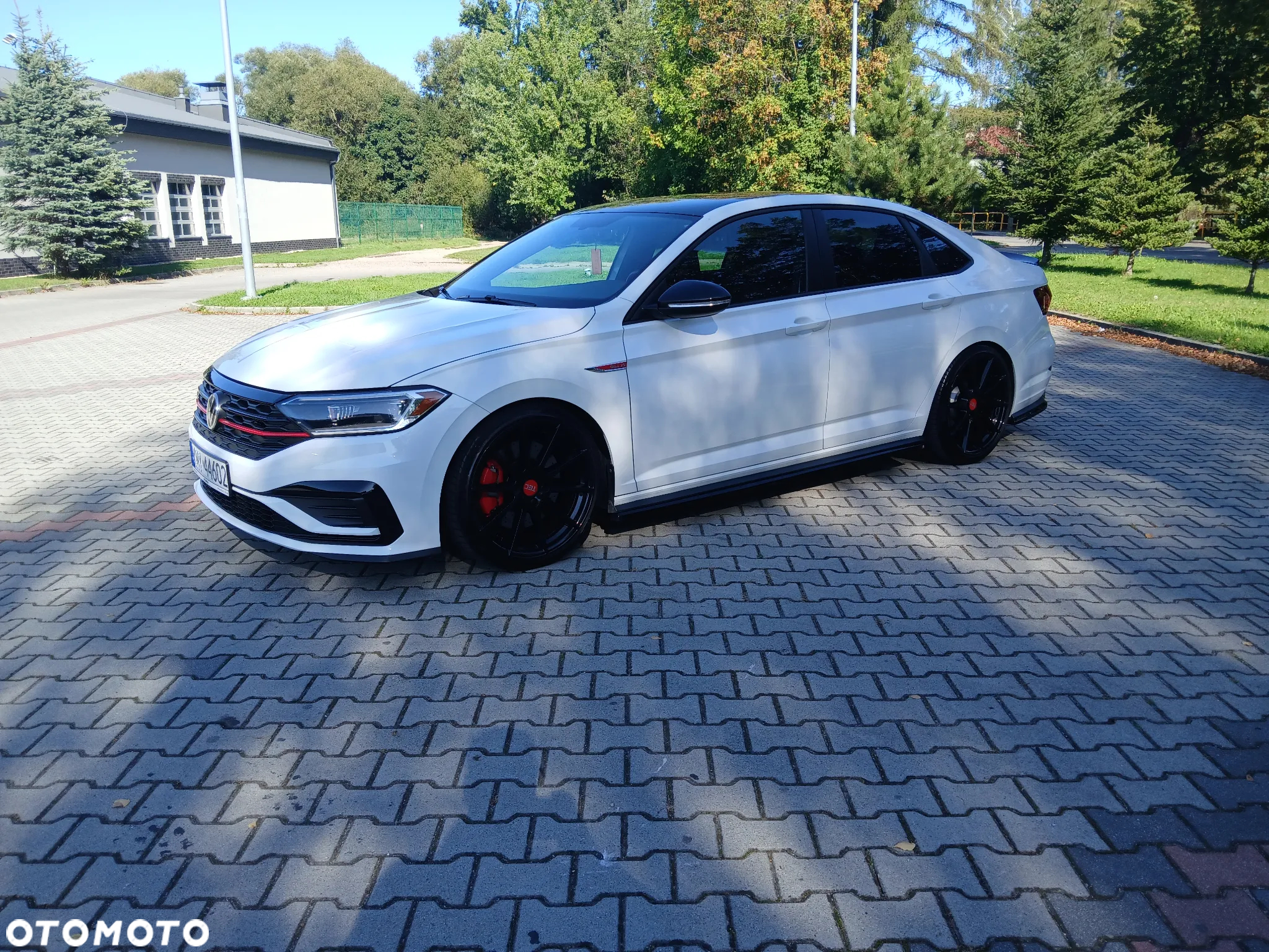 Volkswagen Jetta - 3