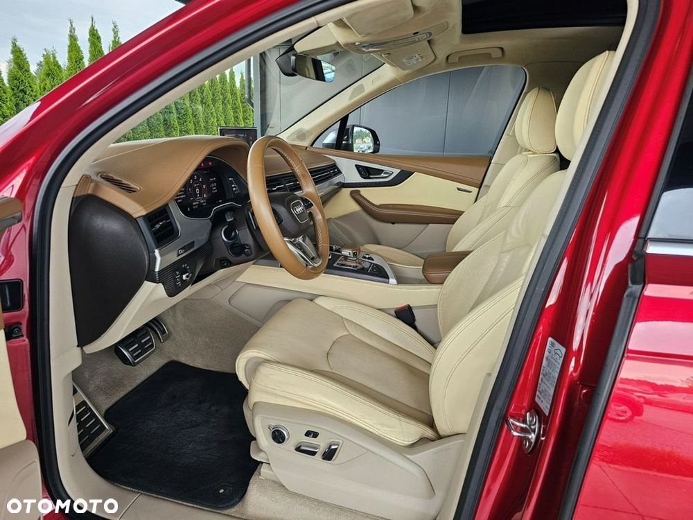 Audi SQ7 - 16