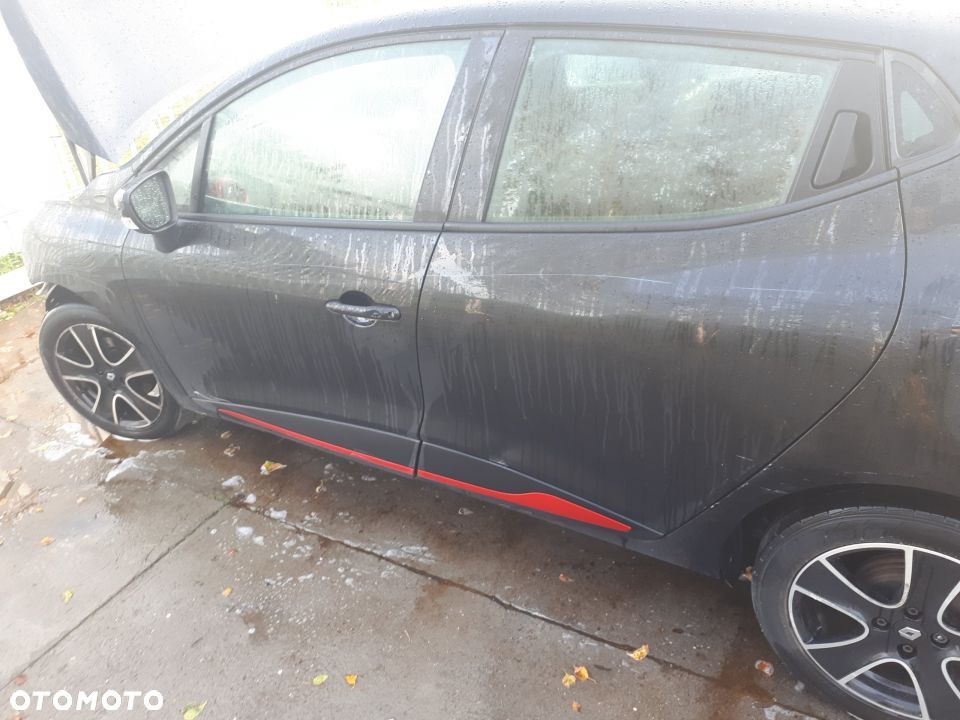 RENAULT CLIO IV DRZWI LEWY TYL KOMPLETNE TEGNE - 2