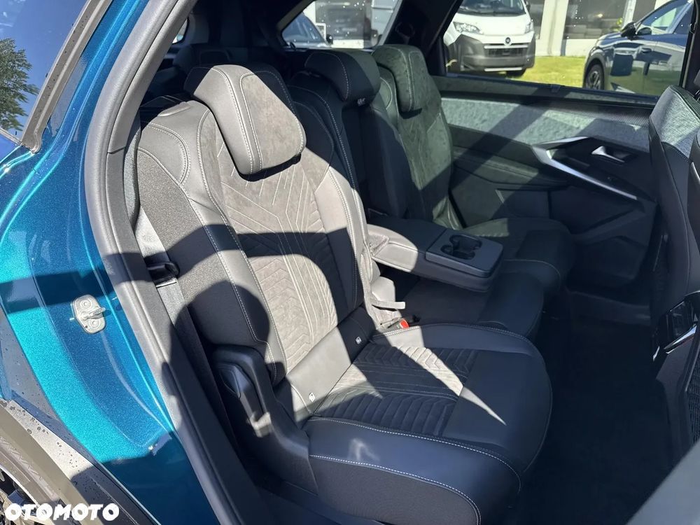 Peugeot 5008 - 17