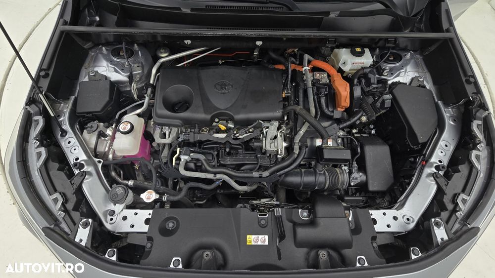 Toyota RAV4 - 24
