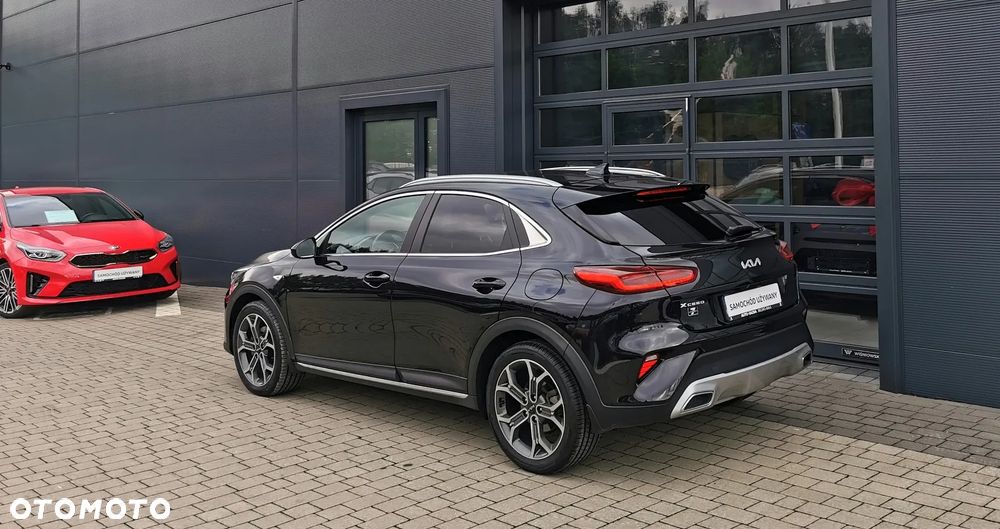 Kia XCeed 1.5 T-GDI M - 13