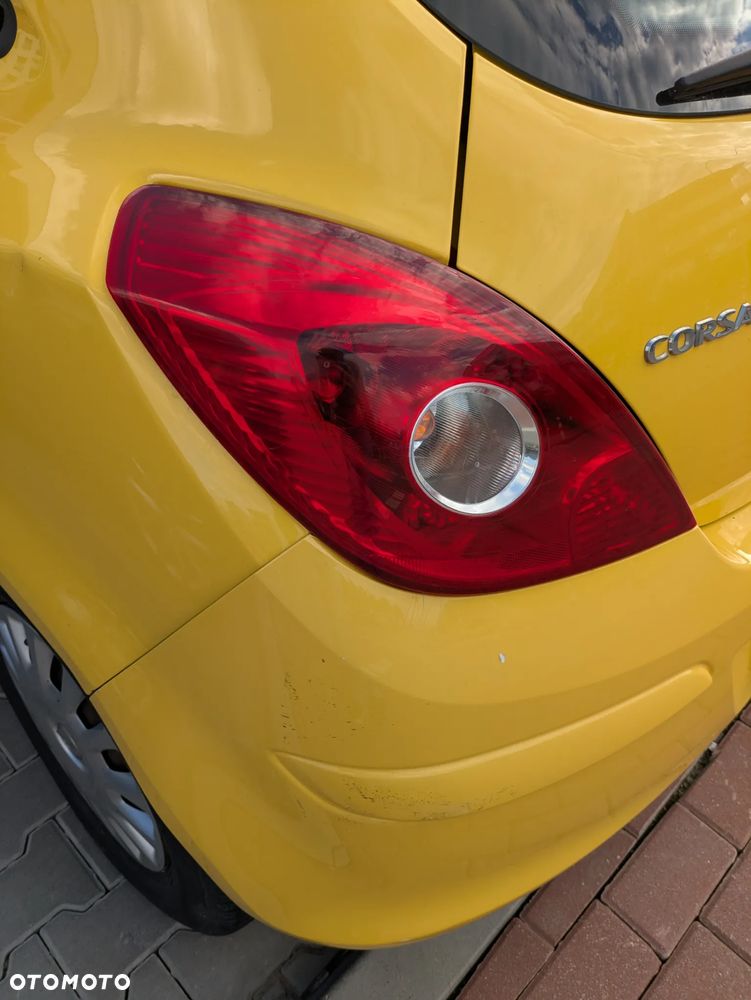 Opel Corsa 1.2 16V Enjoy - 25