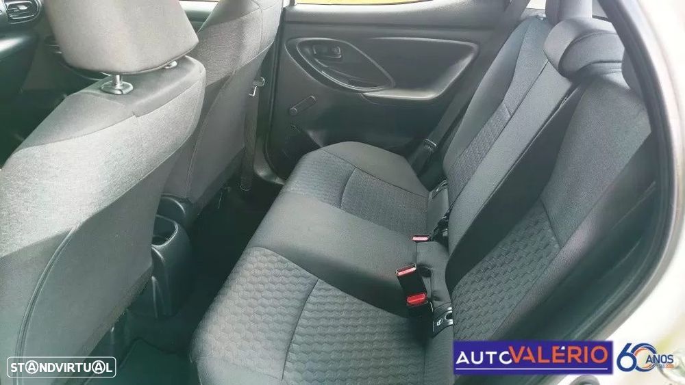 Toyota Yaris 1.5 VVT-i Comfort - 30