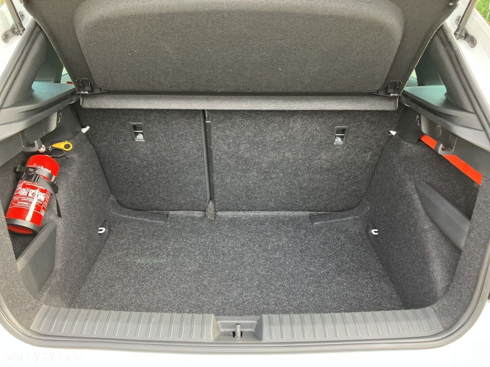 Skoda Kamiq 1.0 TSI Monte Carlo DSG - 10