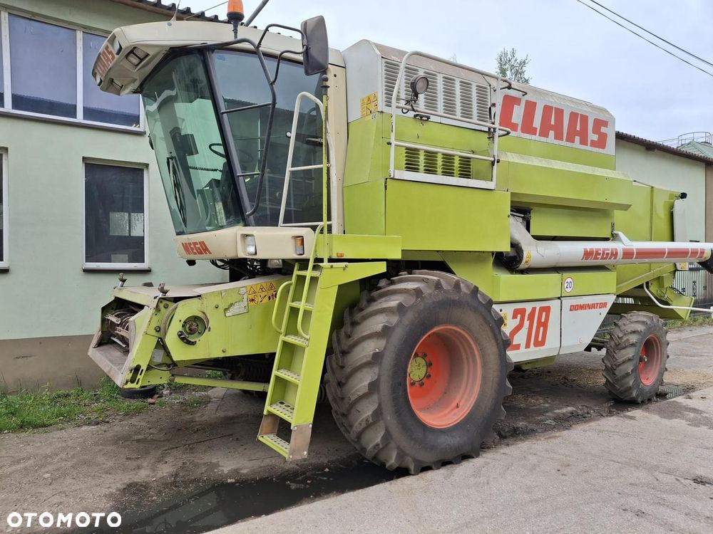 Claas MEGA 218 - 1