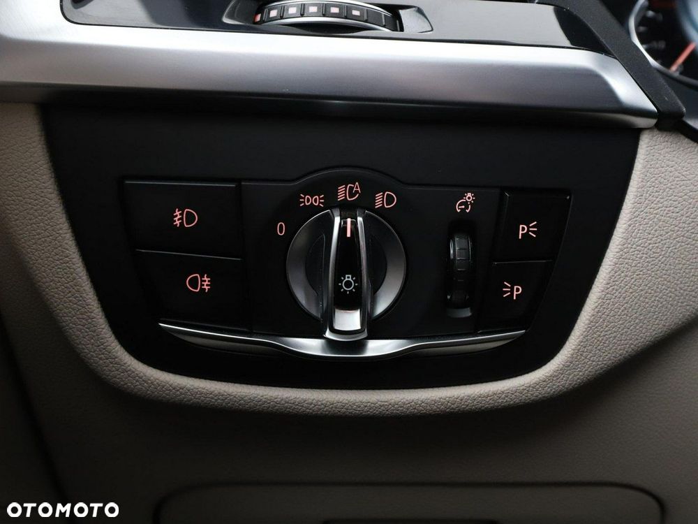 BMW X4 xDrive25d xLine - 36