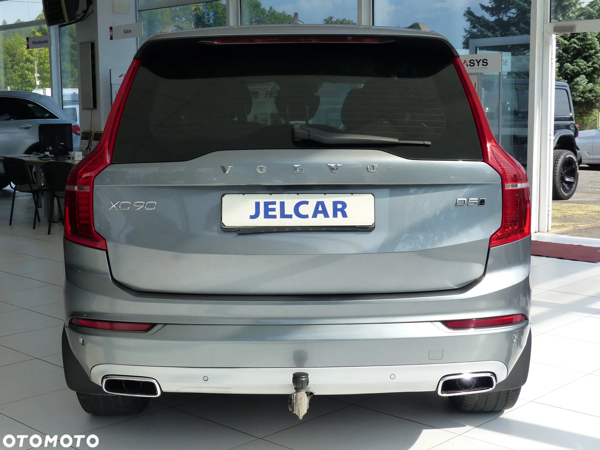 Volvo XC 90 D5 AWD Momentum - 8