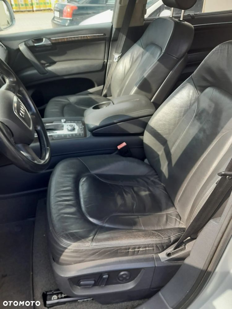 Audi Q7 4.2 FSI Quattro Tiptronic - 11