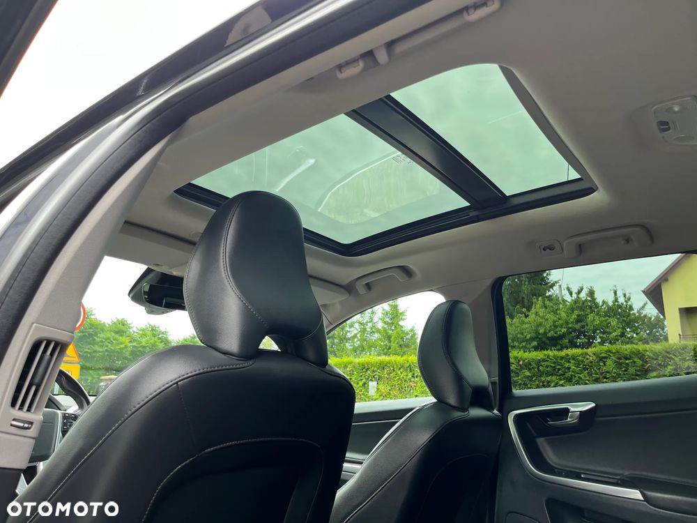 Volvo XC 60 D3 Summum - 22
