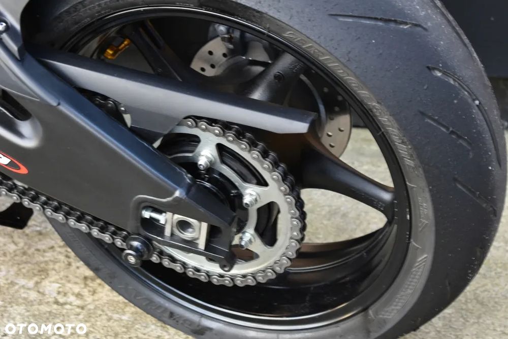 Yamaha R6 - 27