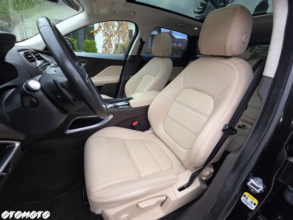 Jaguar F-Pace 2.0 i4D AWD Prestige - 20