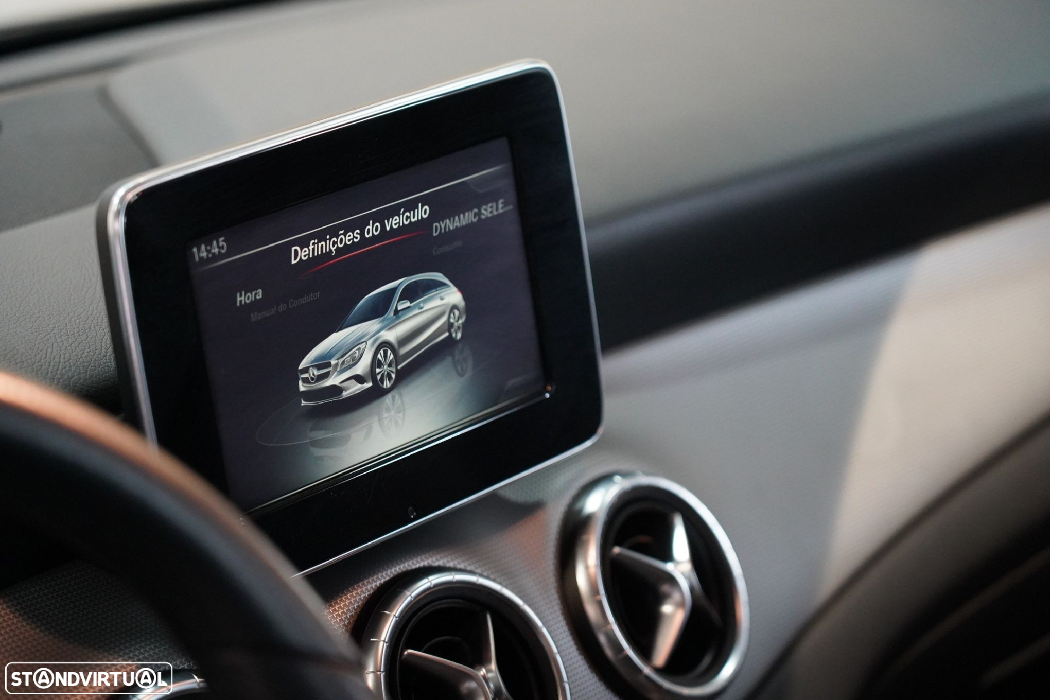 Mercedes-Benz CLA 180 - 12
