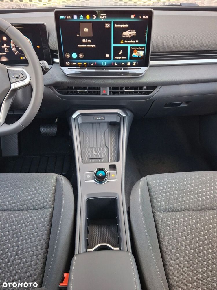 Volkswagen T-Roc 1.5 eTSI Life DSG - 23