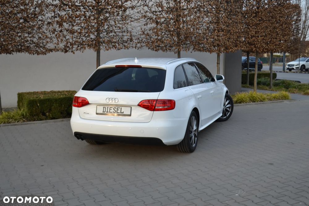 Audi A4 Avant 2.0 TDI DPF quattro - 3
