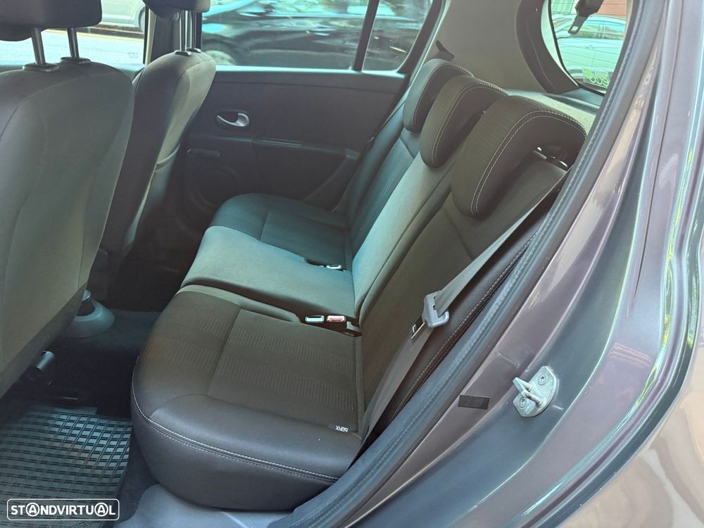 Renault Clio 1.2 TCE Dynamique S - 2