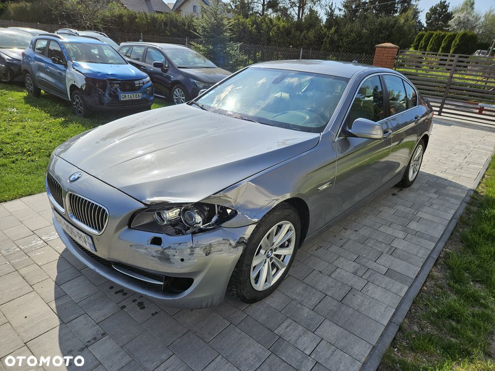 BMW Seria 5 525d Sport-Aut - 14