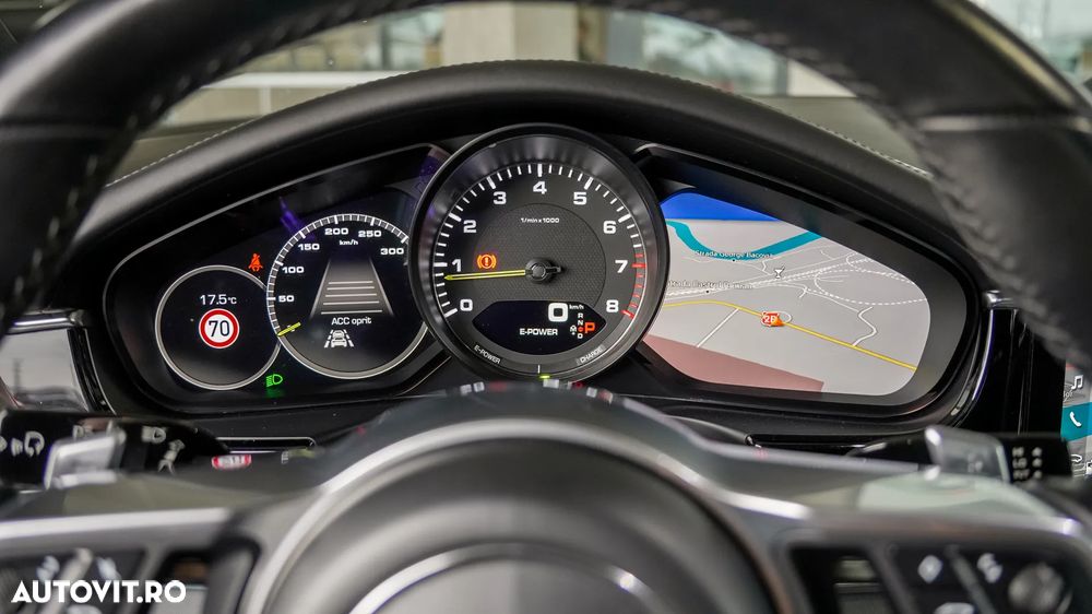 Porsche Panamera 4 E-Hybrid - 19