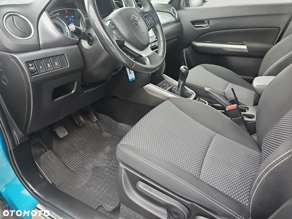 Suzuki Vitara - 18