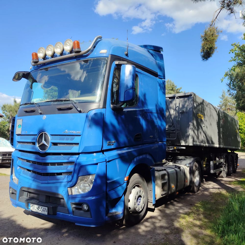 Mercedes-Benz Actros - 1