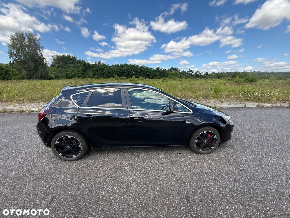 Opel Astra 2.0 CDTI Cosmo - 2