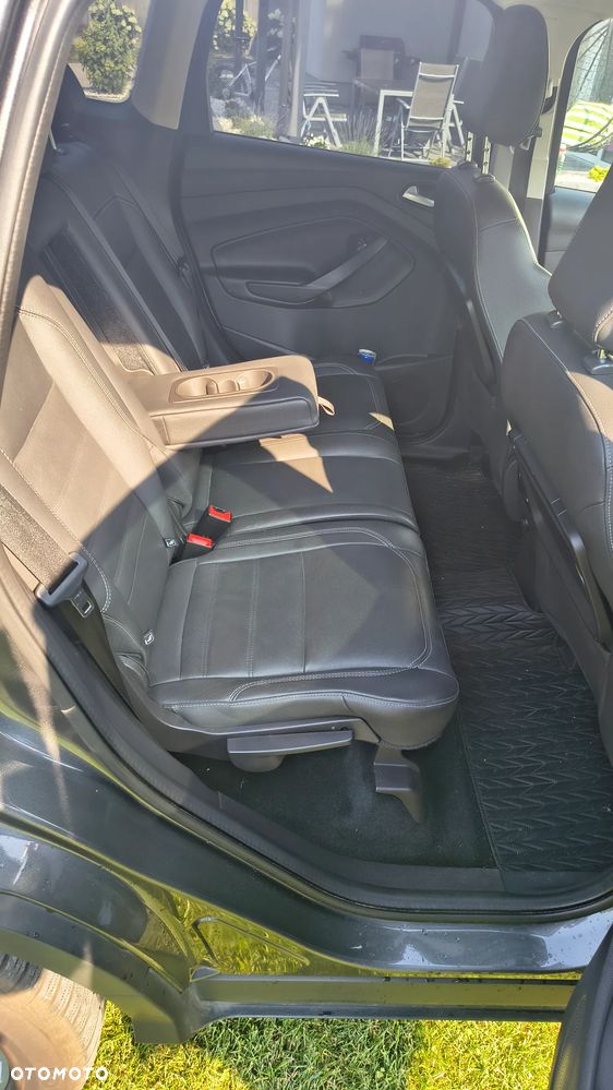 Ford Kuga 2.0 TDCi AWD Titanium - 10