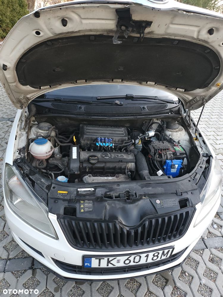 Skoda Roomster 1.4 16V Active - 10