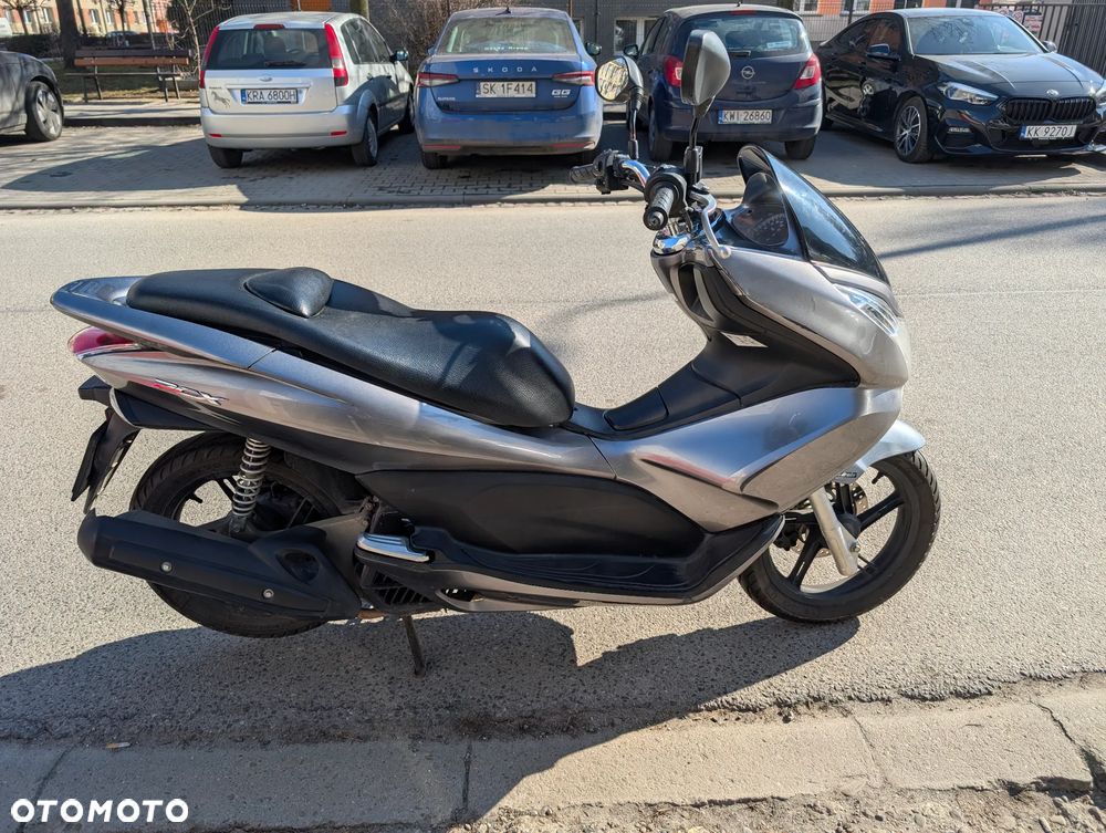 Honda PCX - 1