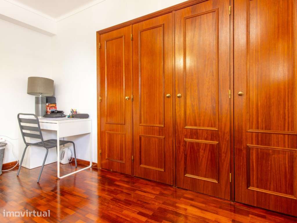 Apartamento T1 - Santa Marta do Pinhal - Corroios - Grande imagem: 5/16