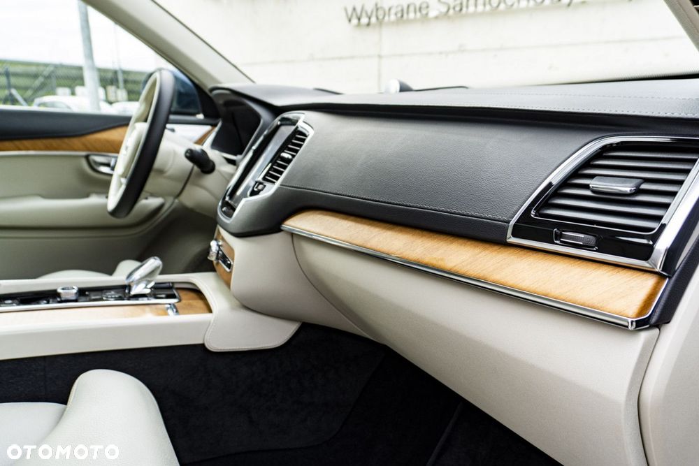 Volvo XC 90 2021