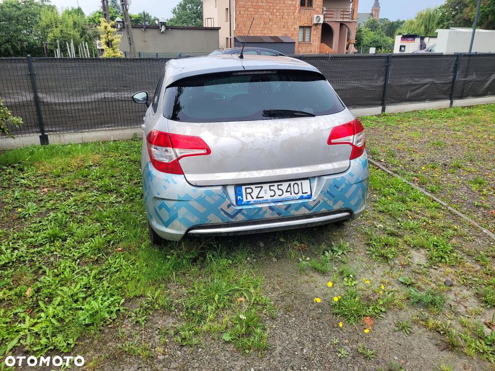 Citroën C4 1.6 HDi Seduction - 6