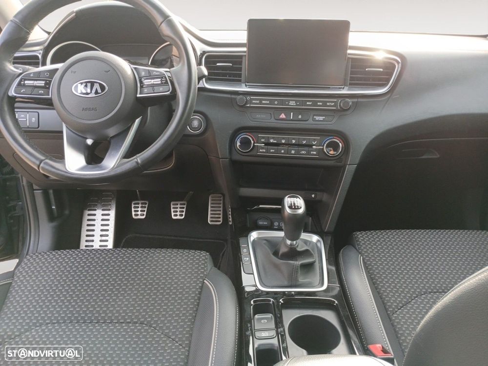 Kia Ceed 1.0 T-GDI GT Line - 10