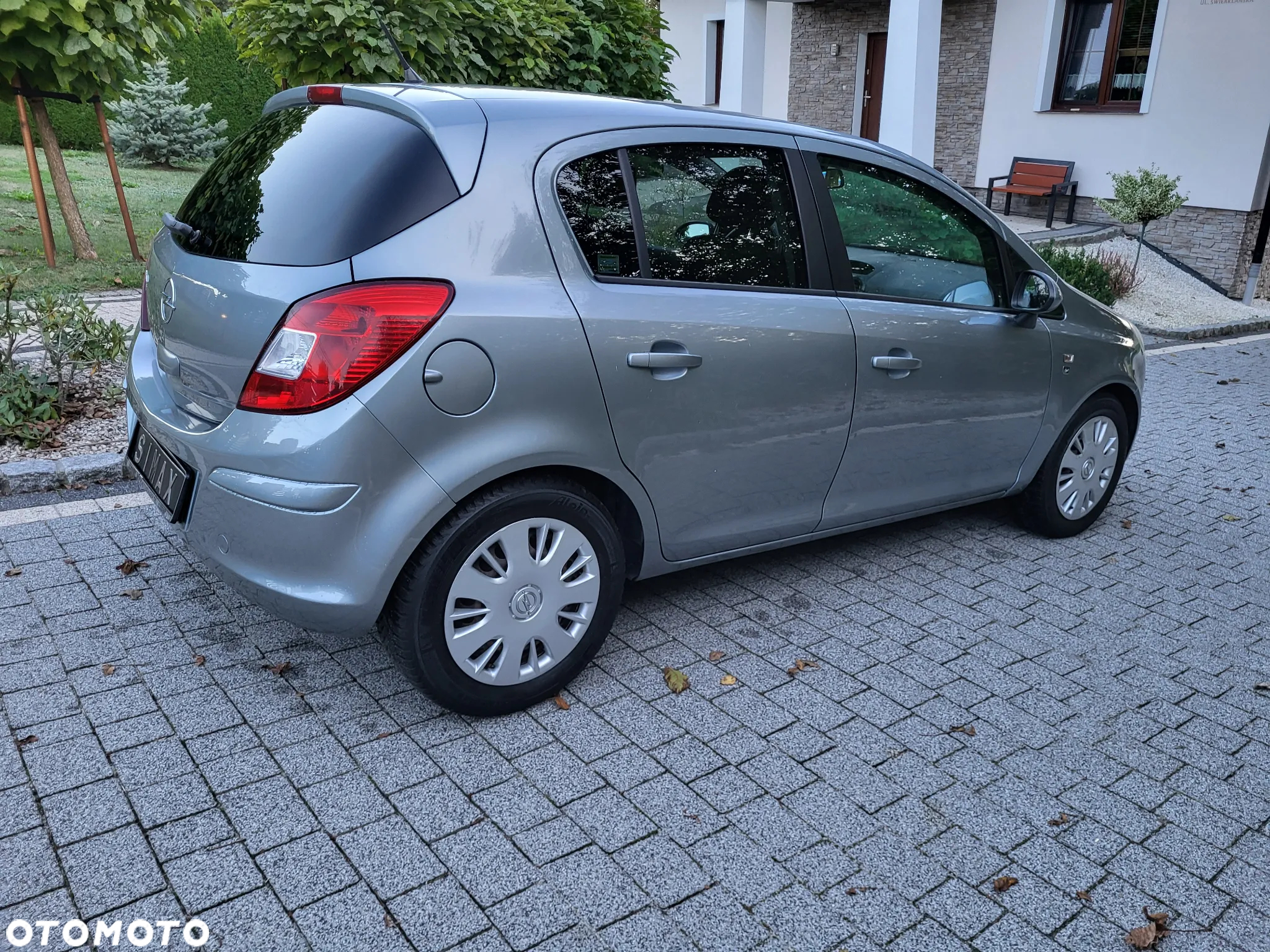 Opel Corsa 1.4 16V Enjoy - 12