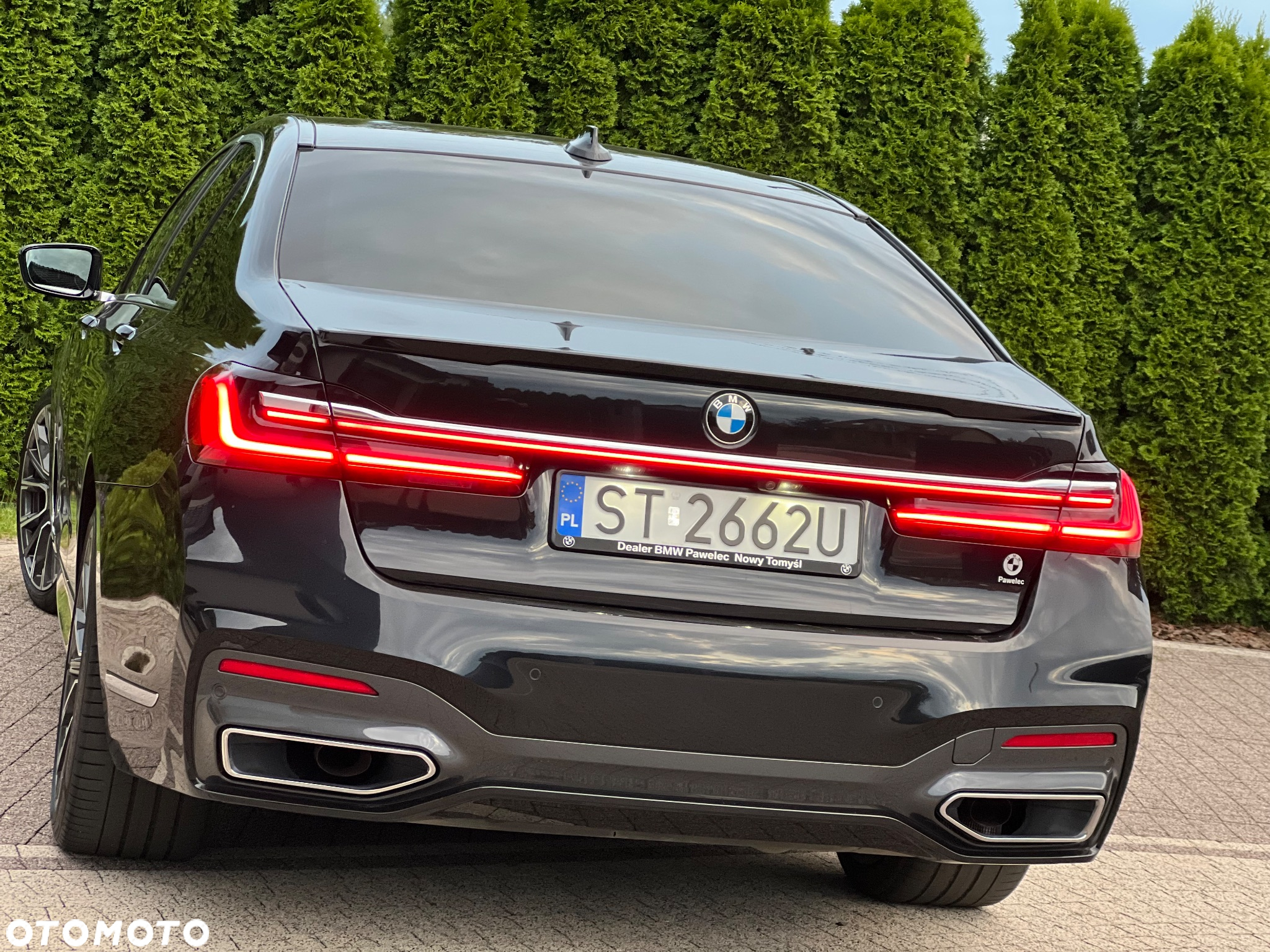 BMW Seria 7 740d xDrive sport - 32