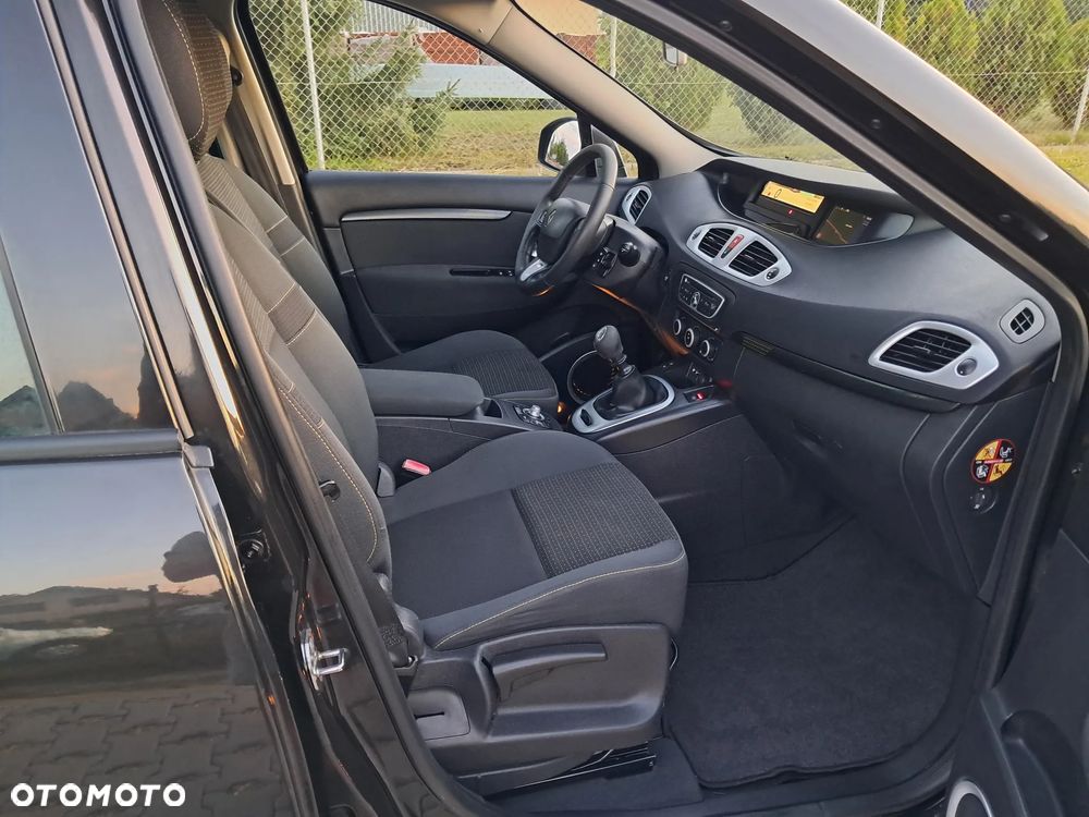Renault Grand Scenic 1.6 16V 110 Dynamique - 17
