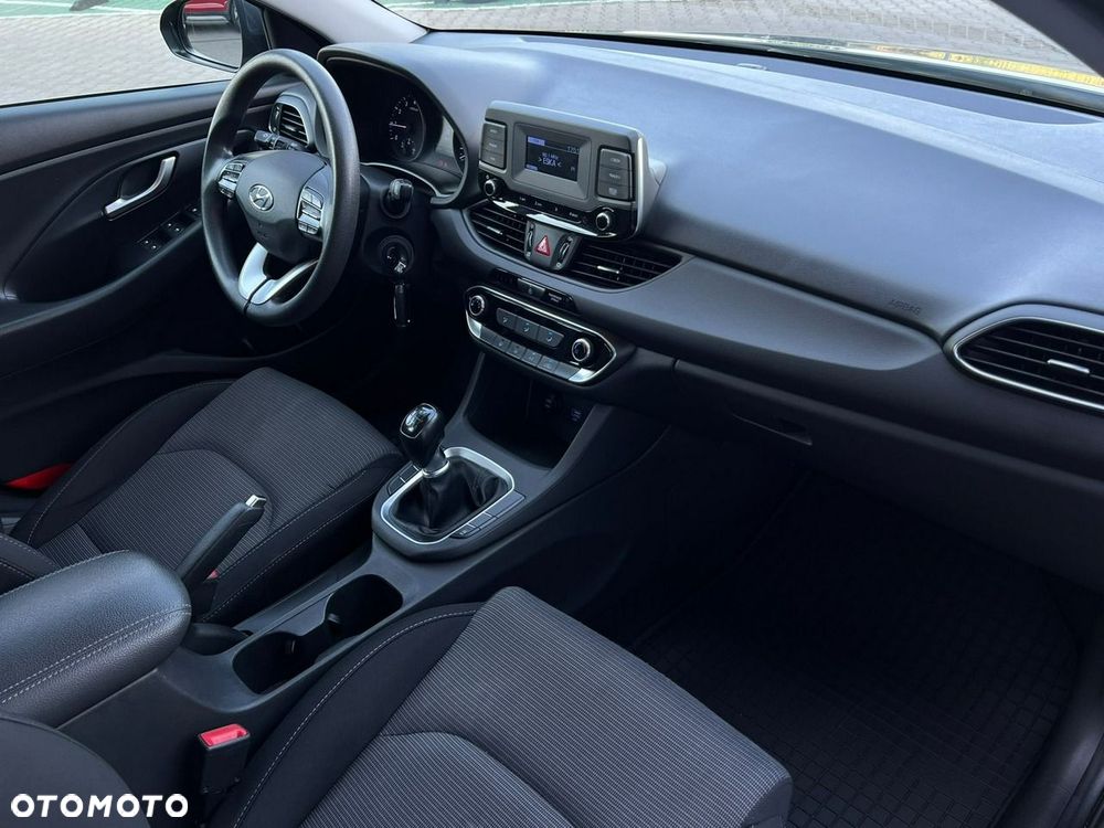 Hyundai i30 - 13