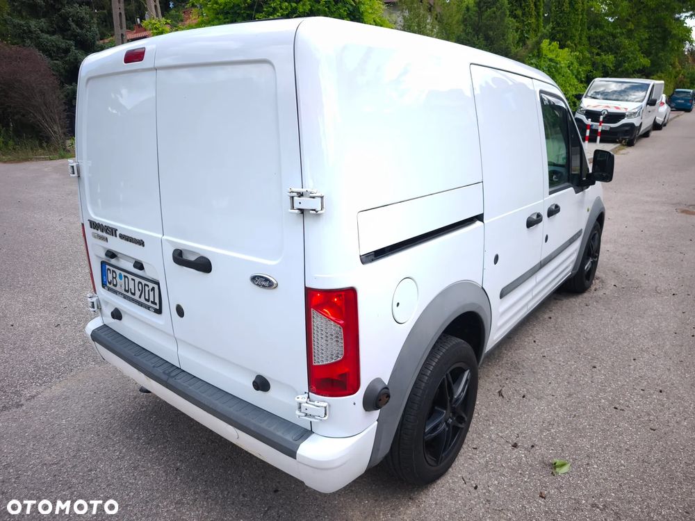 Ford Tourneo Connect - 4