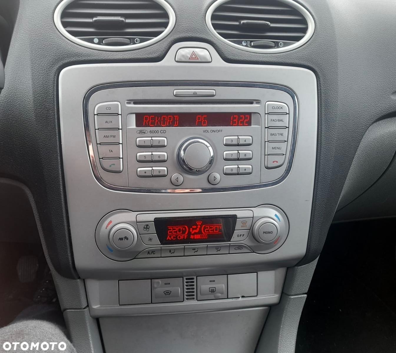 Ford Focus - 15